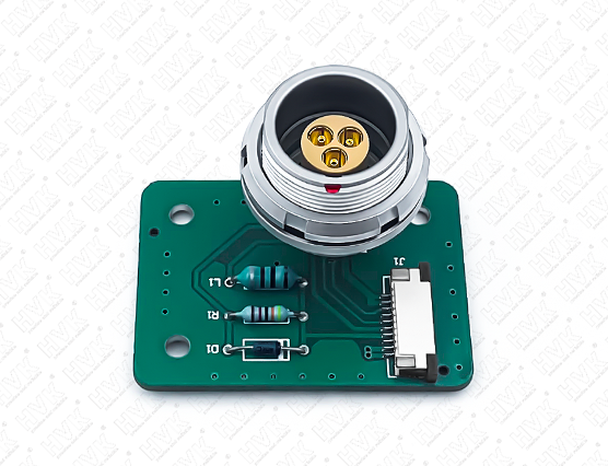 什么是三同軸板接航空插頭？